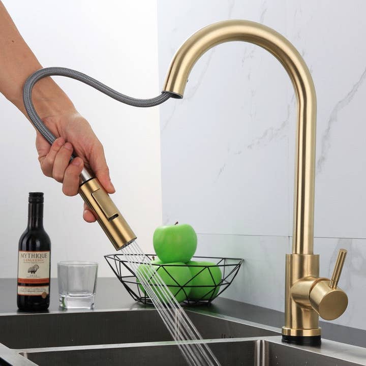 Kitchen Sink Faucet Gold stainless steel mixer faucet  with pull out Sprayer